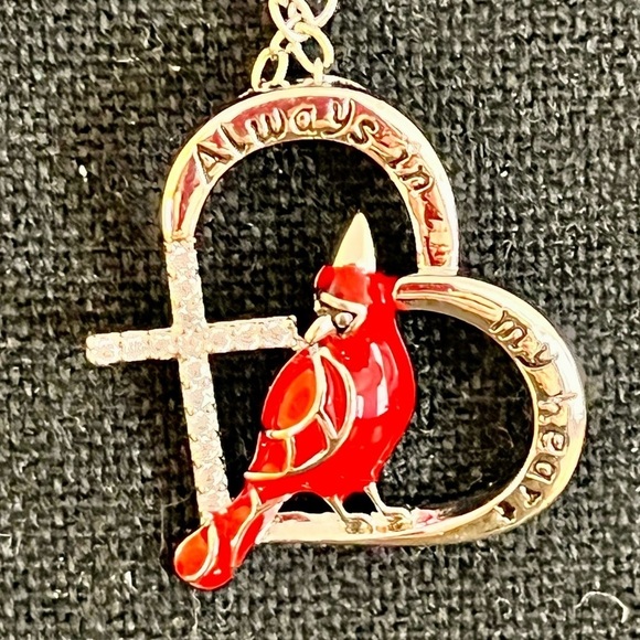 Sentimental Necklaces $10 each or 3 for $20 Bundle and I will adjust price - Picture 5 of 13